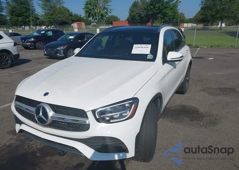 2021 Mercedes-Benz Glc 300 4Matic from USA, damaged, VIN W1N0G8EB3MF883222